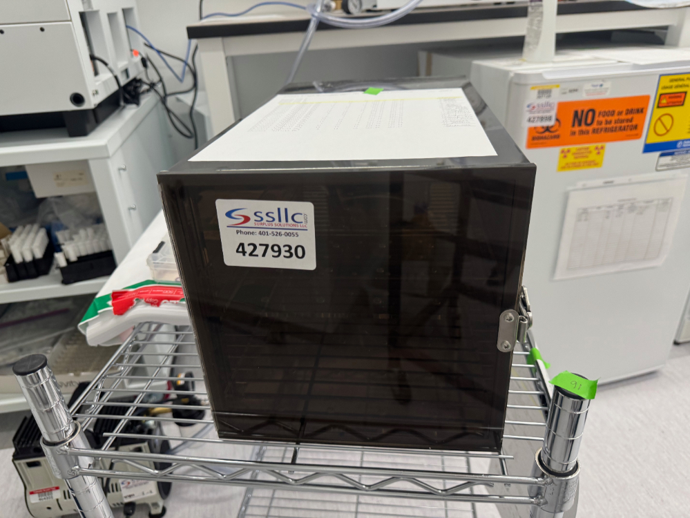 Image of Plastic Dessicator Cabinet